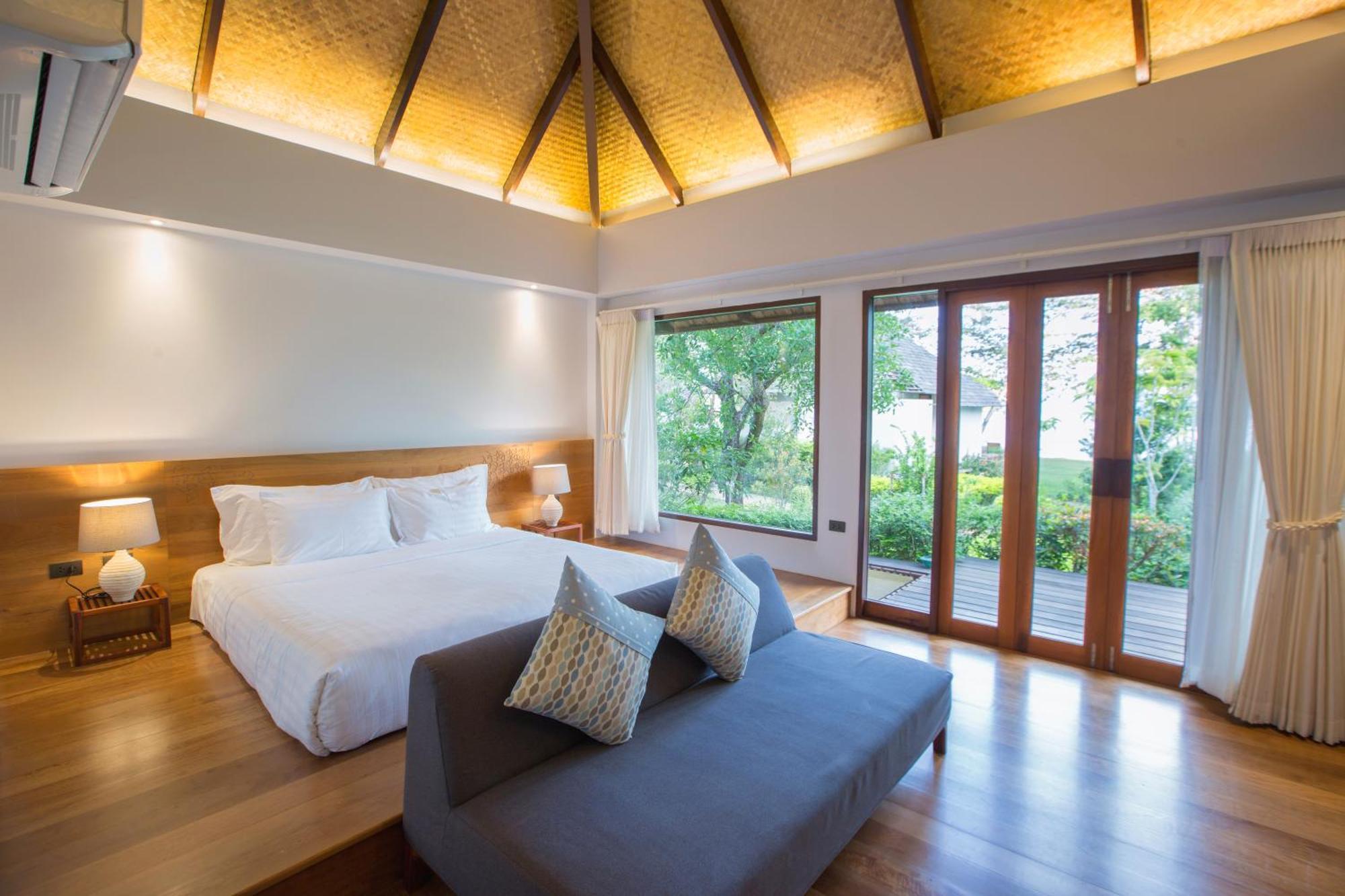 Mira Montra Resort Koh Mak Room photo